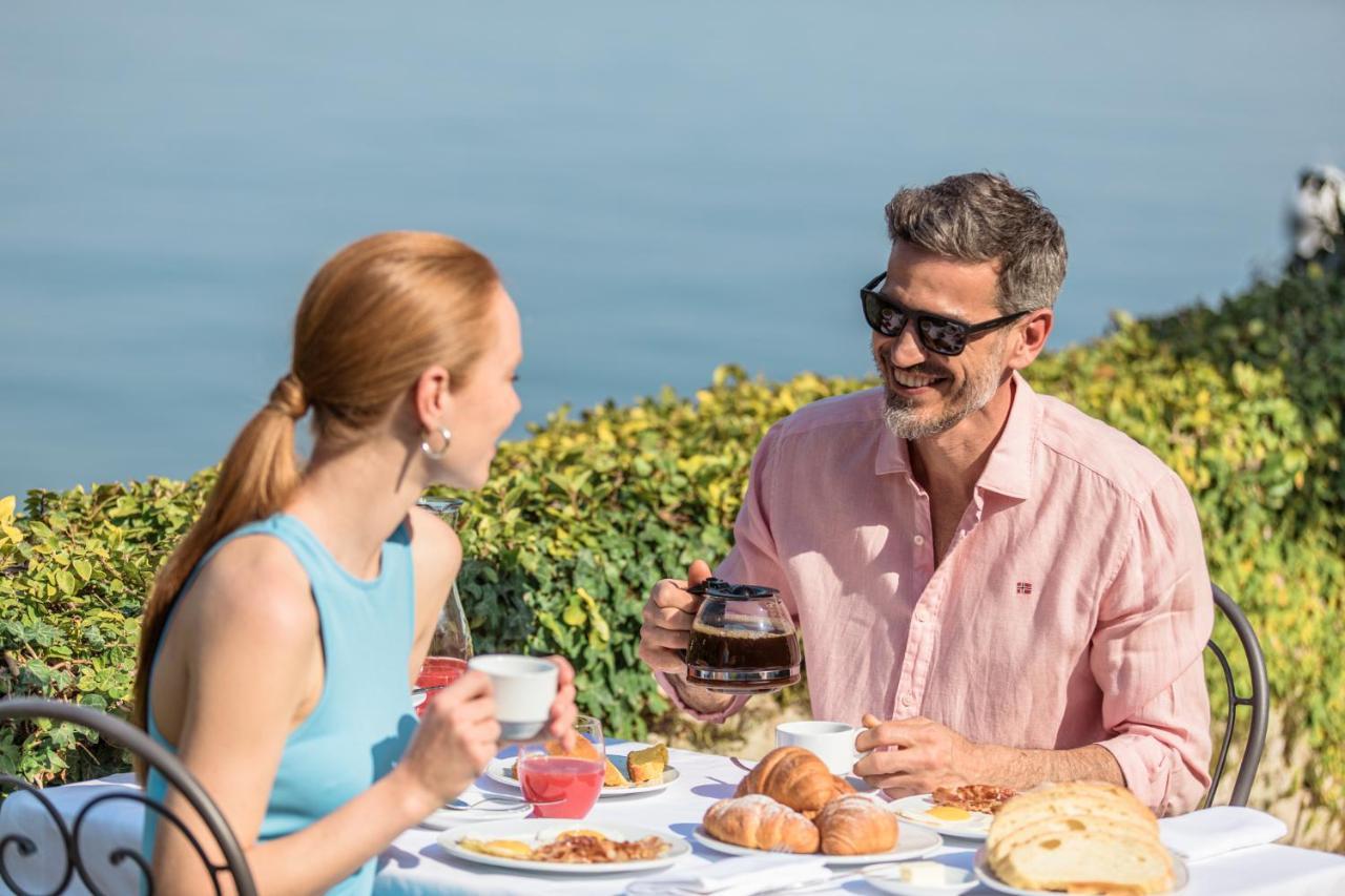 סאלו Luxury Lake View Apartments מראה חיצוני תמונה