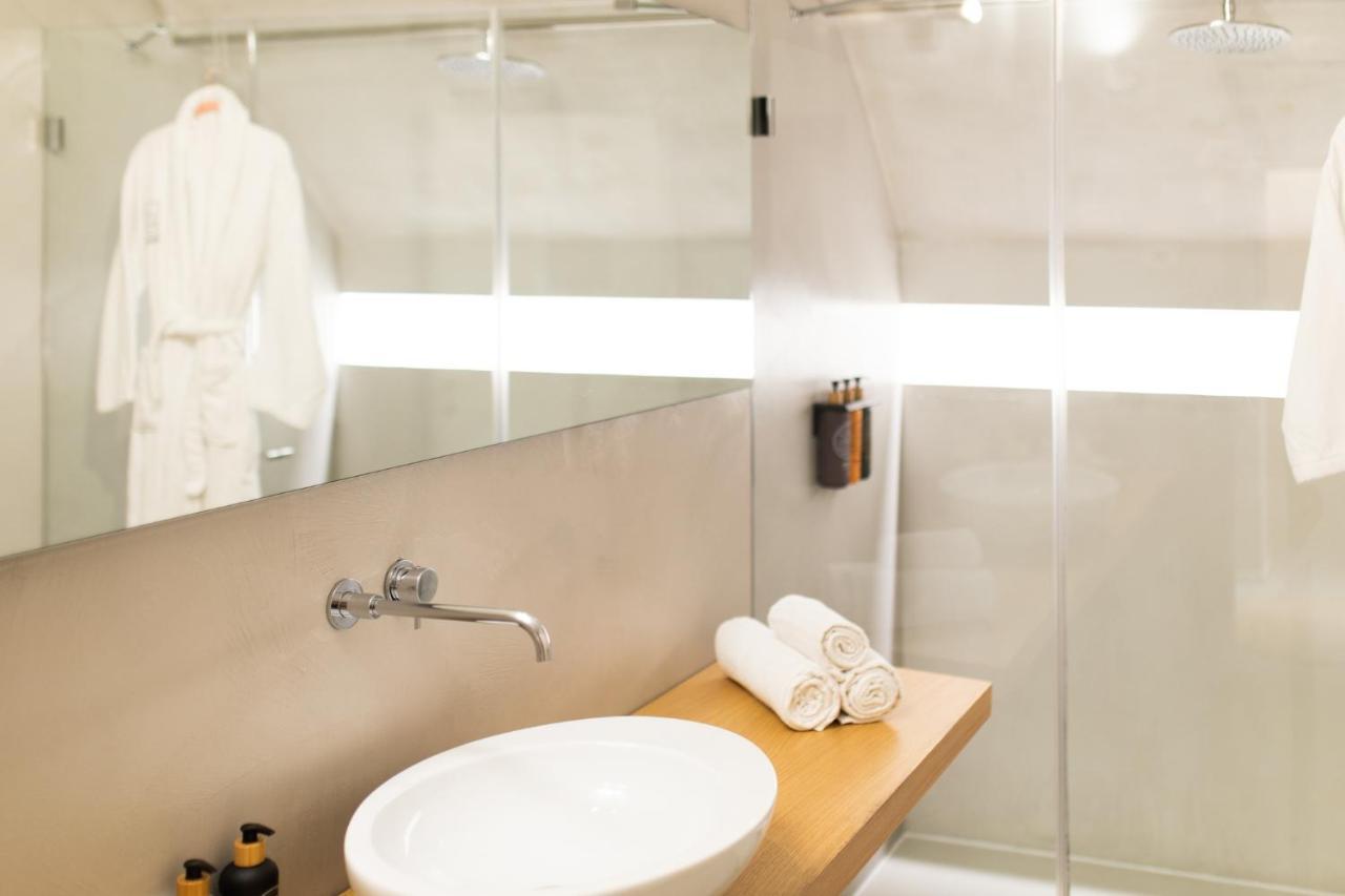 סאלו Luxury Lake View Apartments מראה חיצוני תמונה