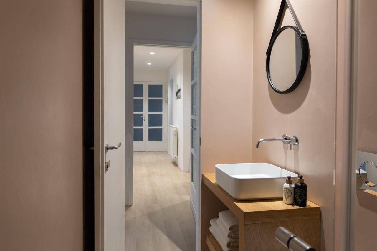 סאלו Luxury Lake View Apartments מראה חיצוני תמונה