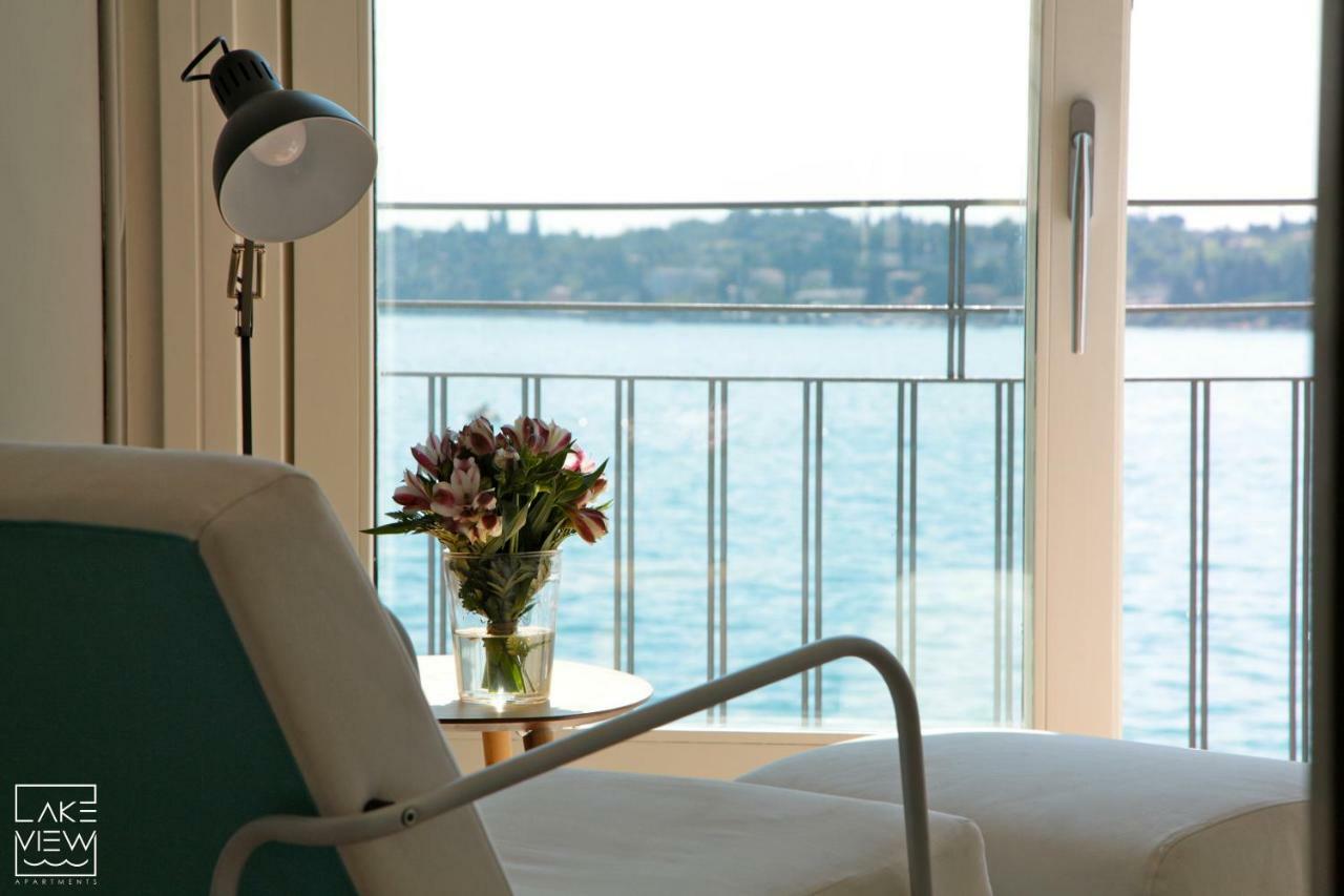 סאלו Luxury Lake View Apartments מראה חיצוני תמונה