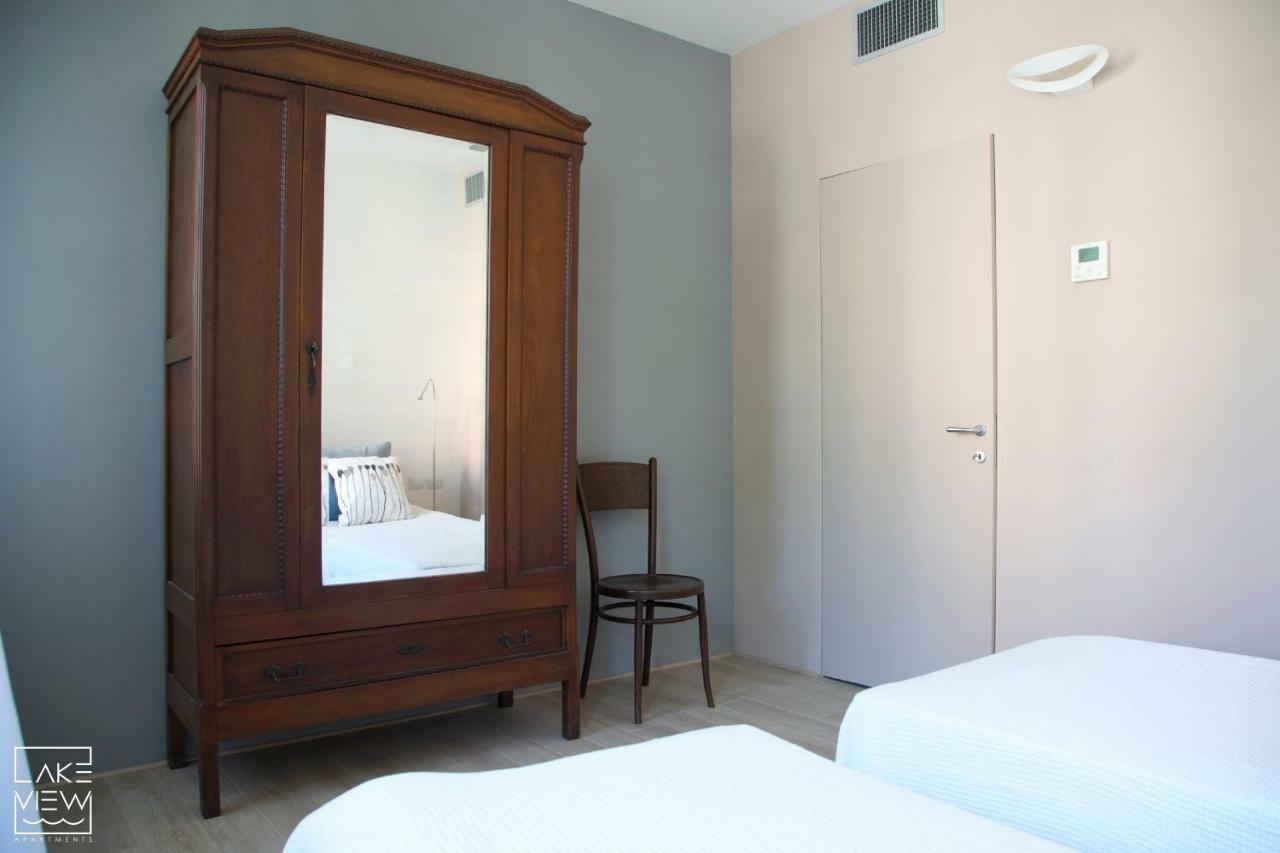 סאלו Luxury Lake View Apartments מראה חיצוני תמונה