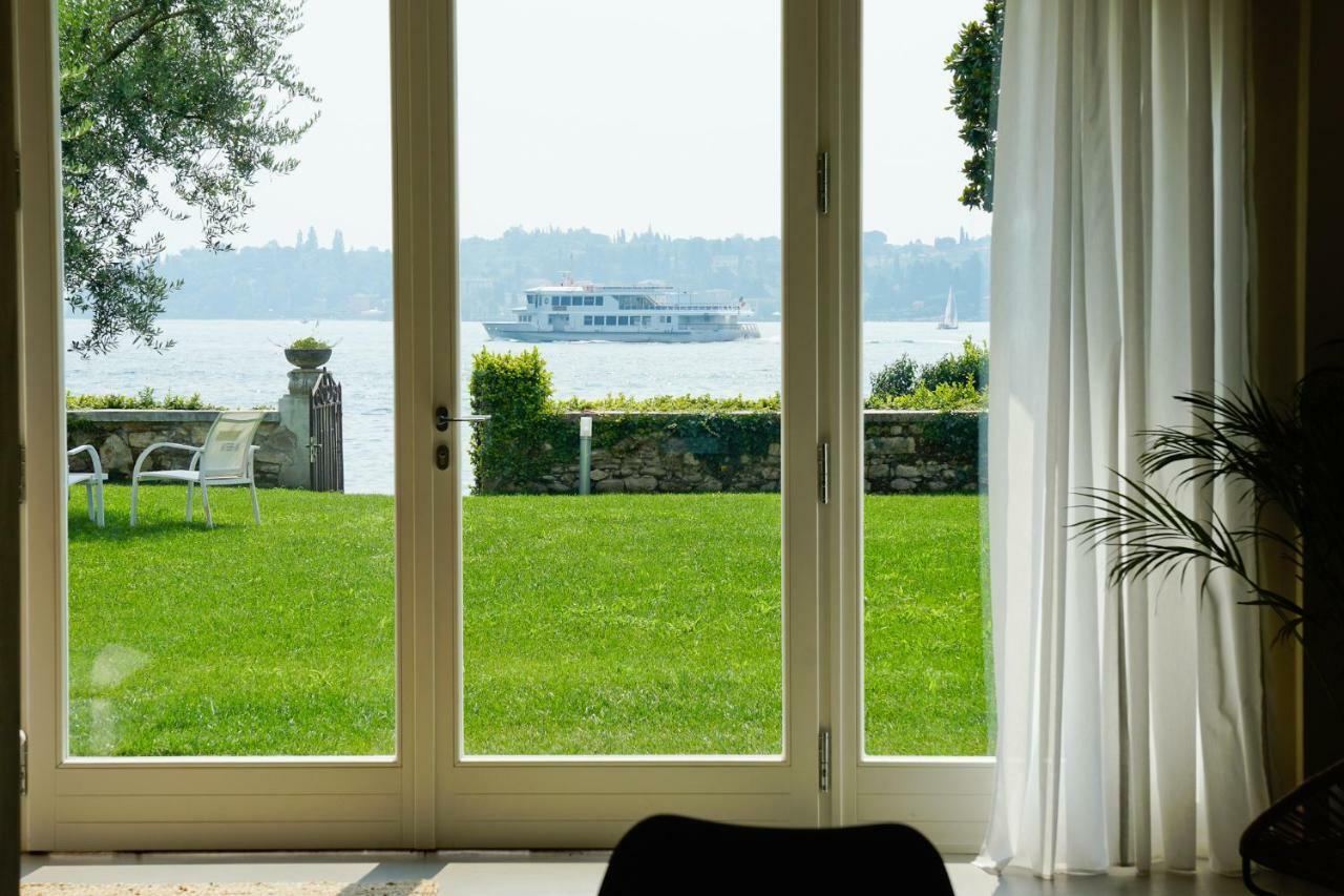 סאלו Luxury Lake View Apartments מראה חיצוני תמונה